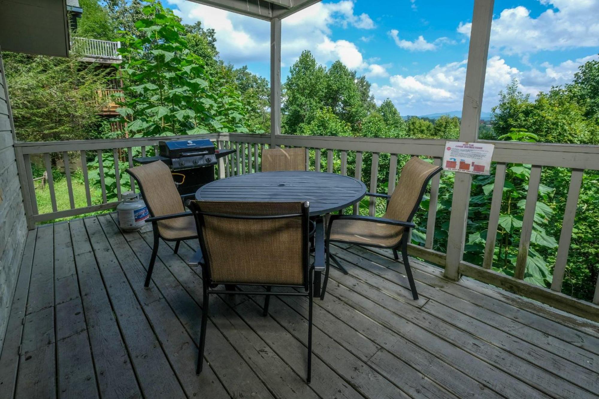 Holly Tree Cabin 936 Gatlinburg Exterior photo